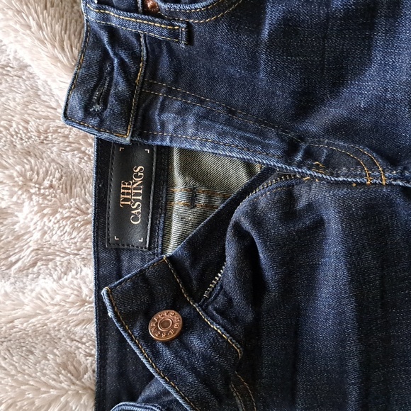 The Castings High Rise Short in Crown - Size 26 - Picture 2 of 12